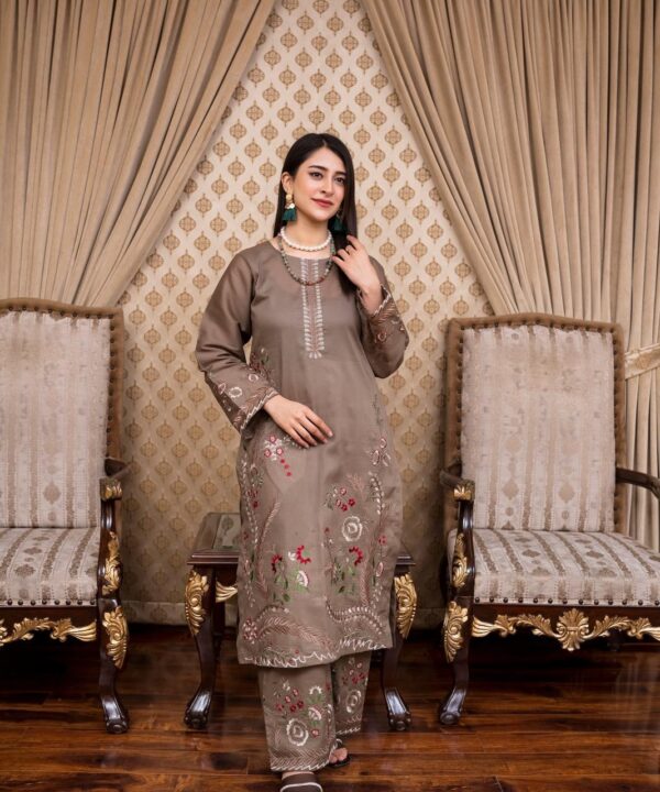 Lawn Embroidered 2-Piece Un-Stiched Suit By Noura