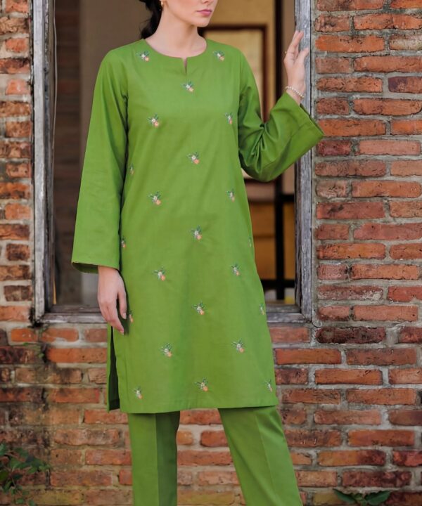 Lawn Embroidered Unstiched 2-Piece - D7